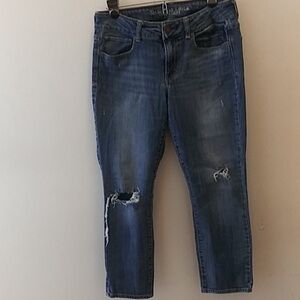 WOMENS SIZE 8 CROP SLIM JEANS AMERICAN EAGLE